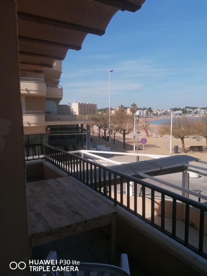 L' EscalaEl Balcon De Riells公寓 外观 照片