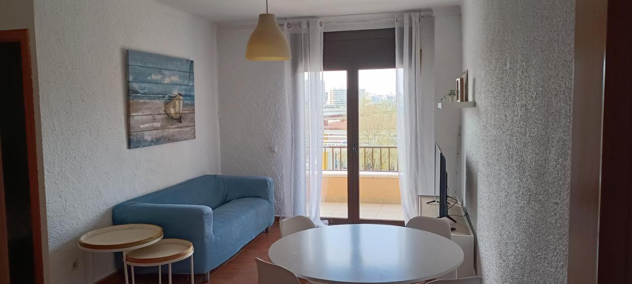 L' EscalaEl Balcon De Riells公寓 外观 照片